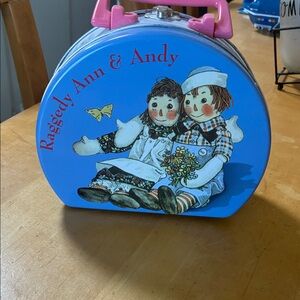 Vintage Raggedy Ann & Andy Tin Carry Case